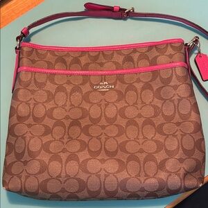 Coach Signature Shoulder Bag in Brown and Pink